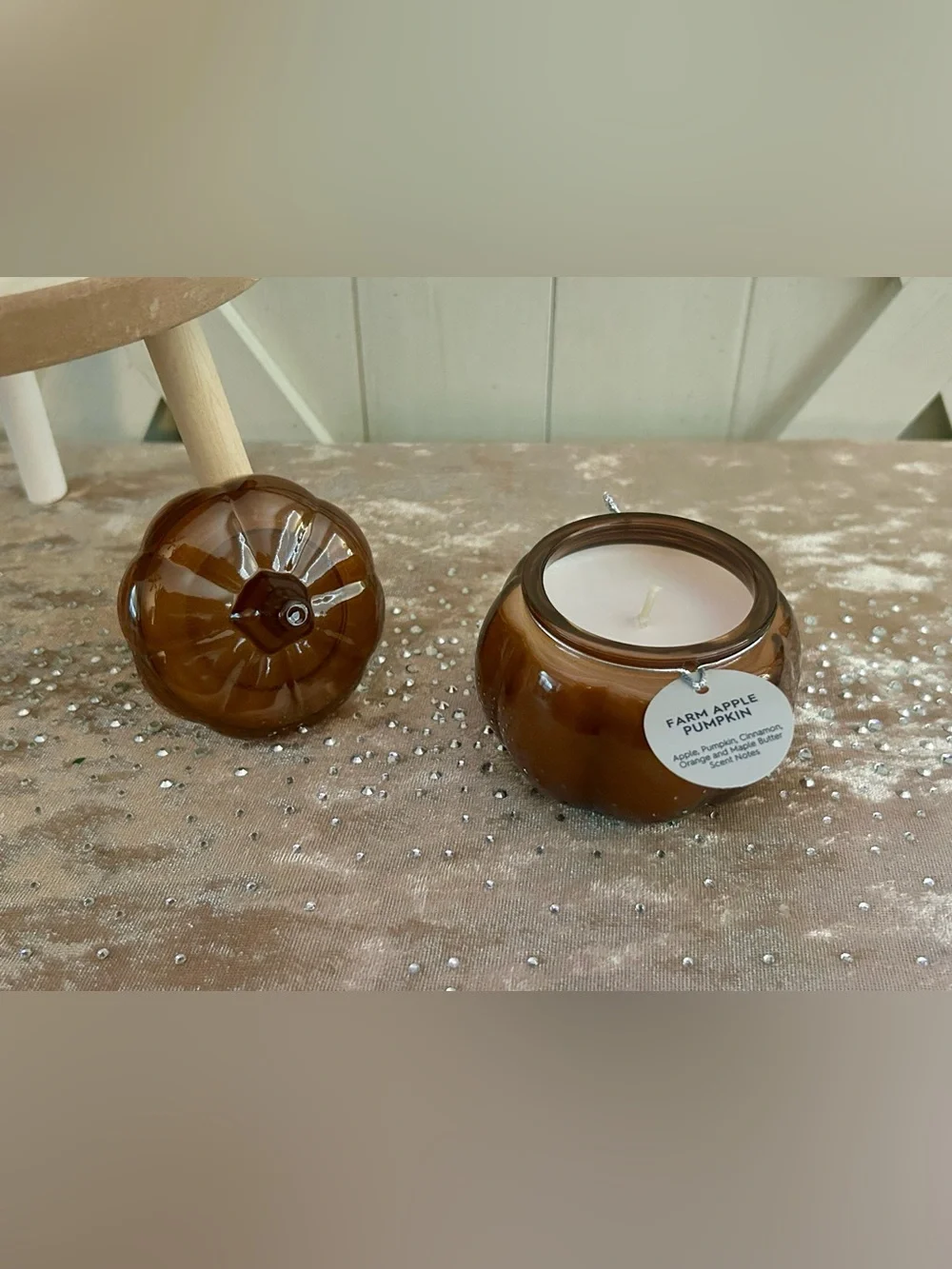 Better Homes & Gardens Glass Farm Apple &  Pumpkin Candle NWT